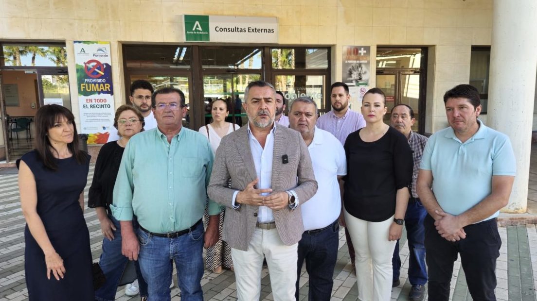 El PSOE exige a Moreno Bonilla que “ponga orden” en el “caos sanitario” al que ha llevado a la sanidad pública