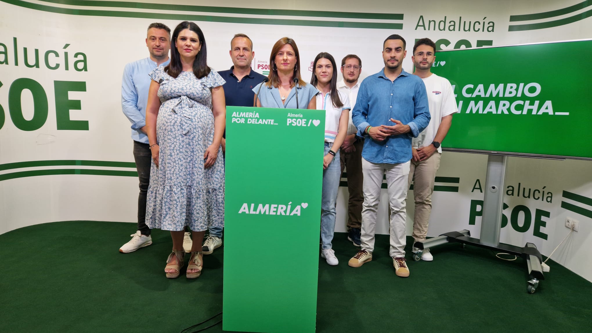 Moreno Bonilla bloquea la llegada de más de 50 millones de euros del Gobierno de España para vivienda en la provincia