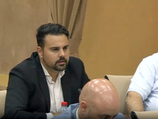Mateo Hernández en la Comisión de Empleo del Parlamento de Andalucía