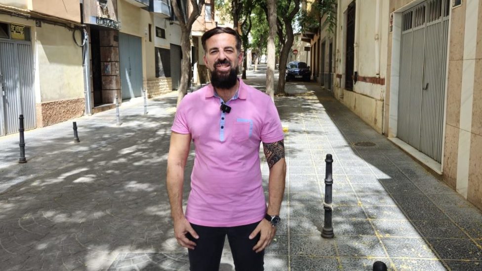 El PSOE celebra la segunda edición de sus Premios Arcoíris y reconoce a Viajes el Corte Inglés y al profesor Adrián Zapata