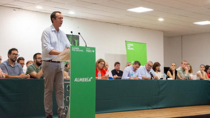 Intervención del secretario general del PSOE de Almería, José María Martín, en el Comité Provincial celebrado en Campohermoso, Níjar