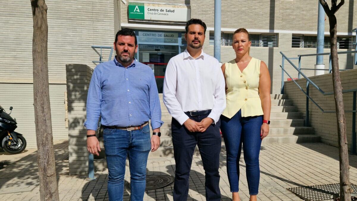 El PSOE denuncia que Moreno Bonilla niega a Almería más de 1.600 millones de euros en servicios públicos