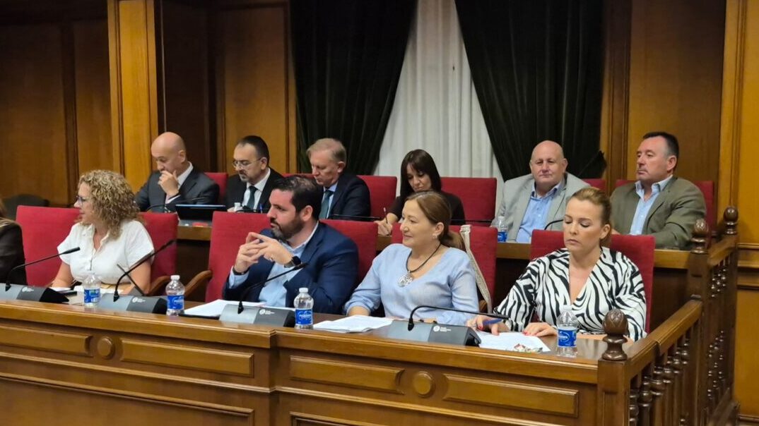 La Diputación aprueba una iniciativa del PSOE para impulsar un plan de vivienda en municipios pequeños y medianos