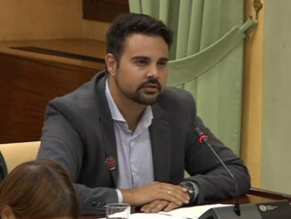 Mateo Hernández durante la comisión
