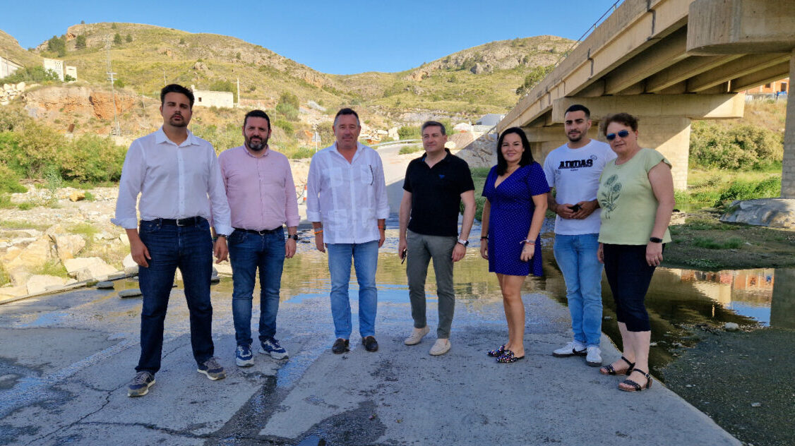 El PSOE denuncia el retraso de un año en el inicio de las obras del colector de Olula del Río