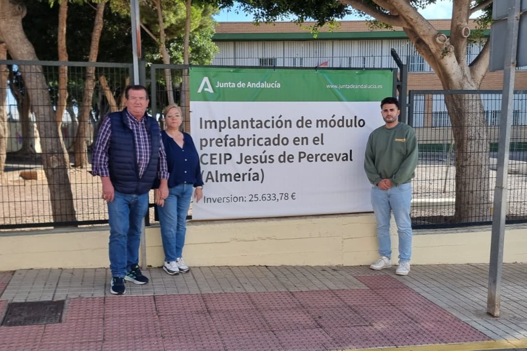 EL EJIDO. El Grupo Municipal Socialista exige la reforma integral urgente del CEIP Jesús de Perceval