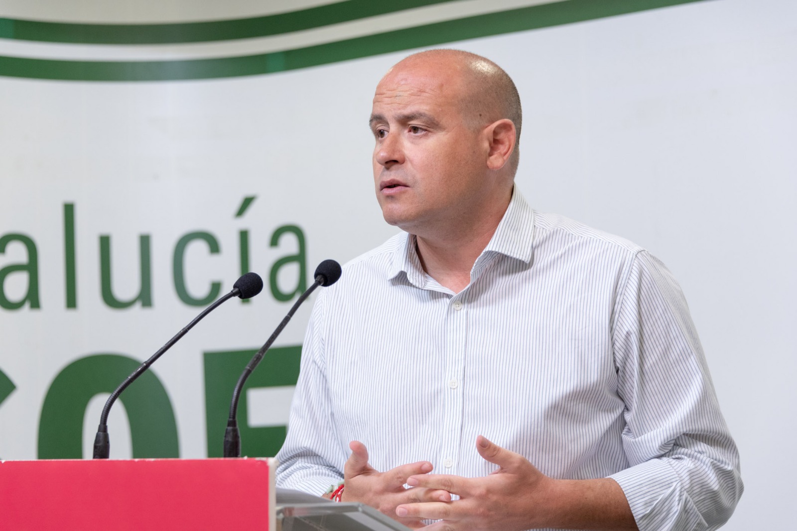 Antonio Martínez denuncia la “deslealtad institucional” del PP al ignorar al Gobierno de España en la inauguración del acceso al Puerto de Almería