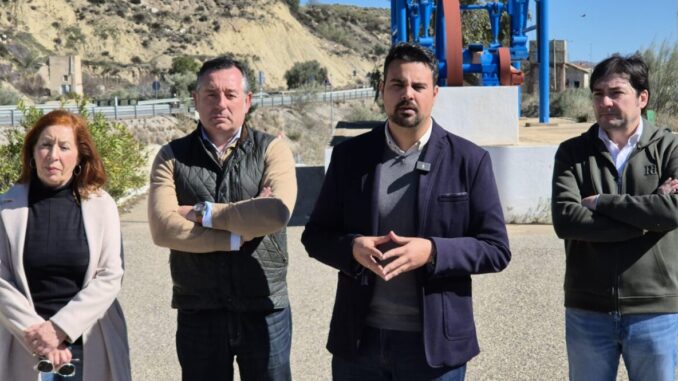 Los socialistas, López, Castaño, Hernández, Fernández