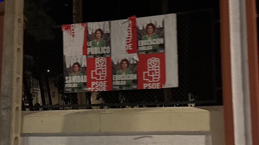 El PSOE denuncia los actos vandálicos contra su publicidad electoral en la provincia de Almería