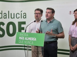 Ayala junto a los parlamentarios andaluces del PSOE de Almería