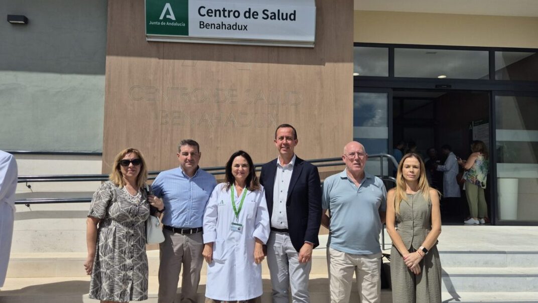 Ayala critica que Moreno Bonilla vuelva a pasar por Almería sin dar respuesta al “colapso” de la sanidad pública