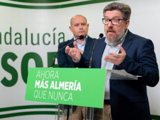 Martínez y Sánchez Haro durante la rueda de prensa
