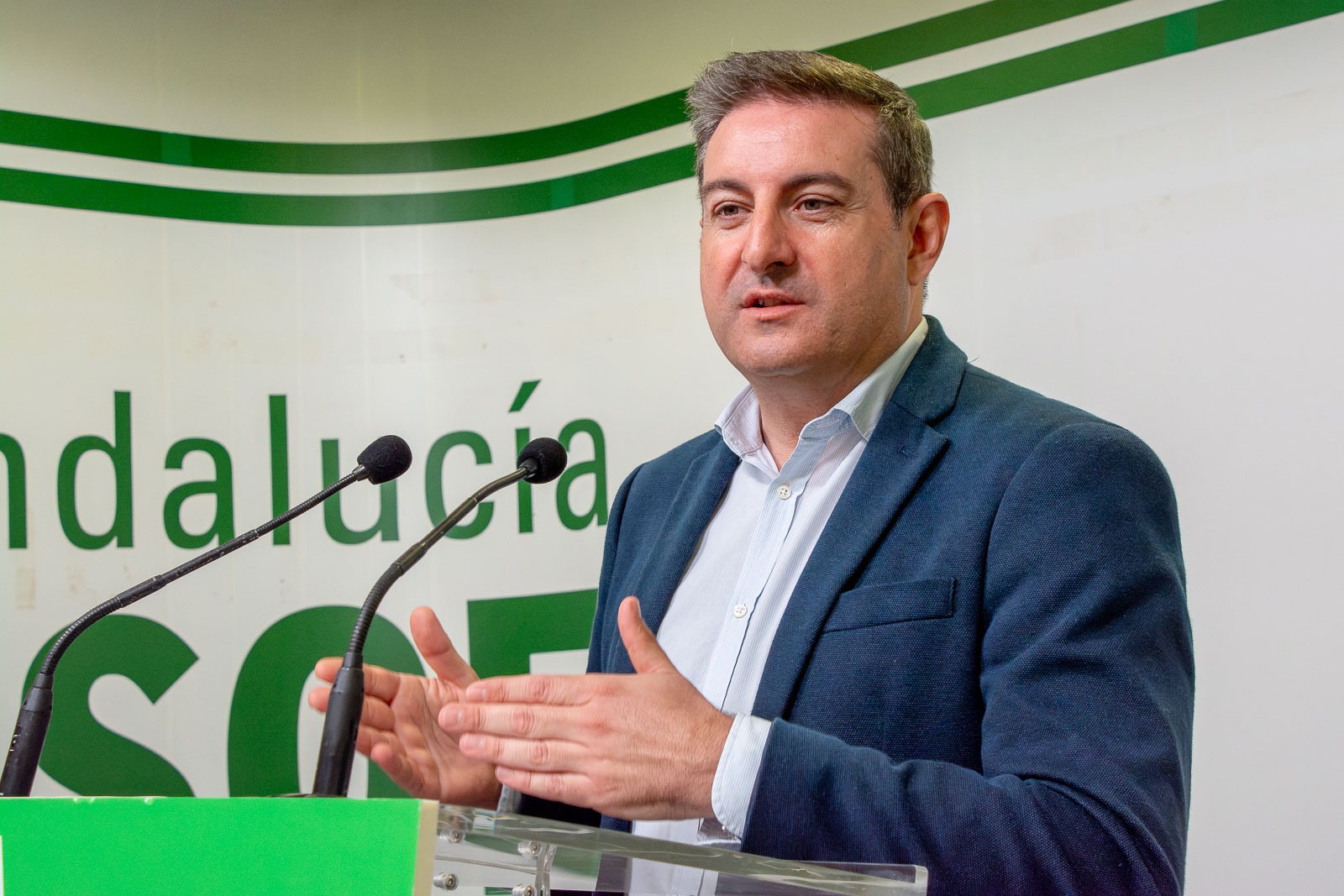 El PSOE denuncia que Moreno Bonilla lleva cuatro años negándose a facilitar vuelos más baratos para Almería