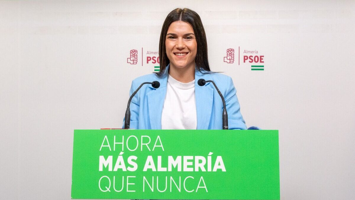 El PSOE advierte de que un Gobierno de PP y Vox abriría la puerta a la privatización de las pensiones